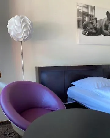 Tanneneck 2* Bad Bramstedt