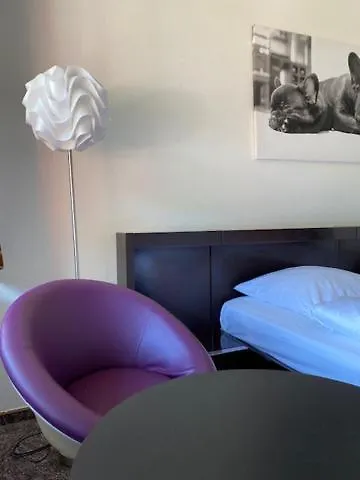 Tanneneck 2* Bad Bramstedt